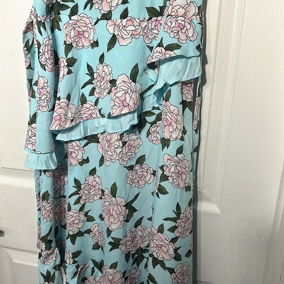 Blush by us angel dress - Picture 3 of 3